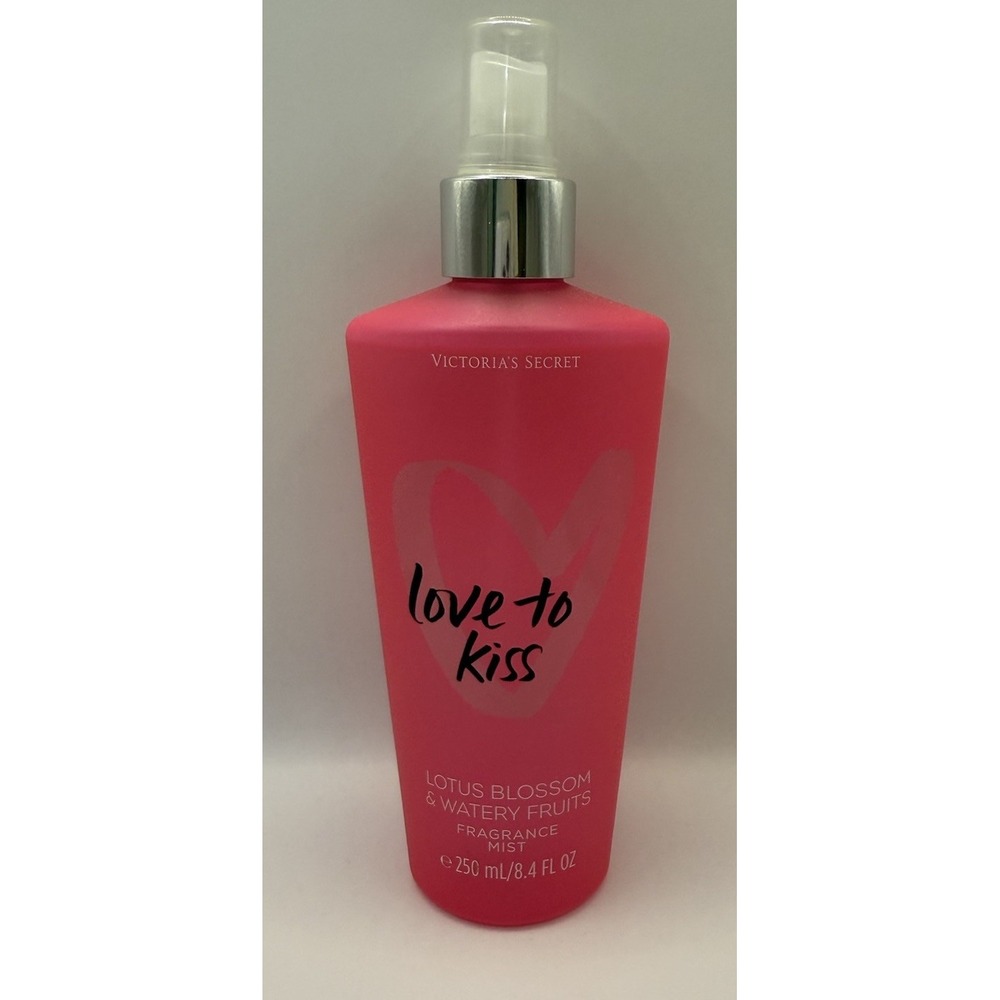 Victoria's Secret‎ LOVE TO KISS Fragrance Mist 8.4oz Lotus Blossom Watery Fruits